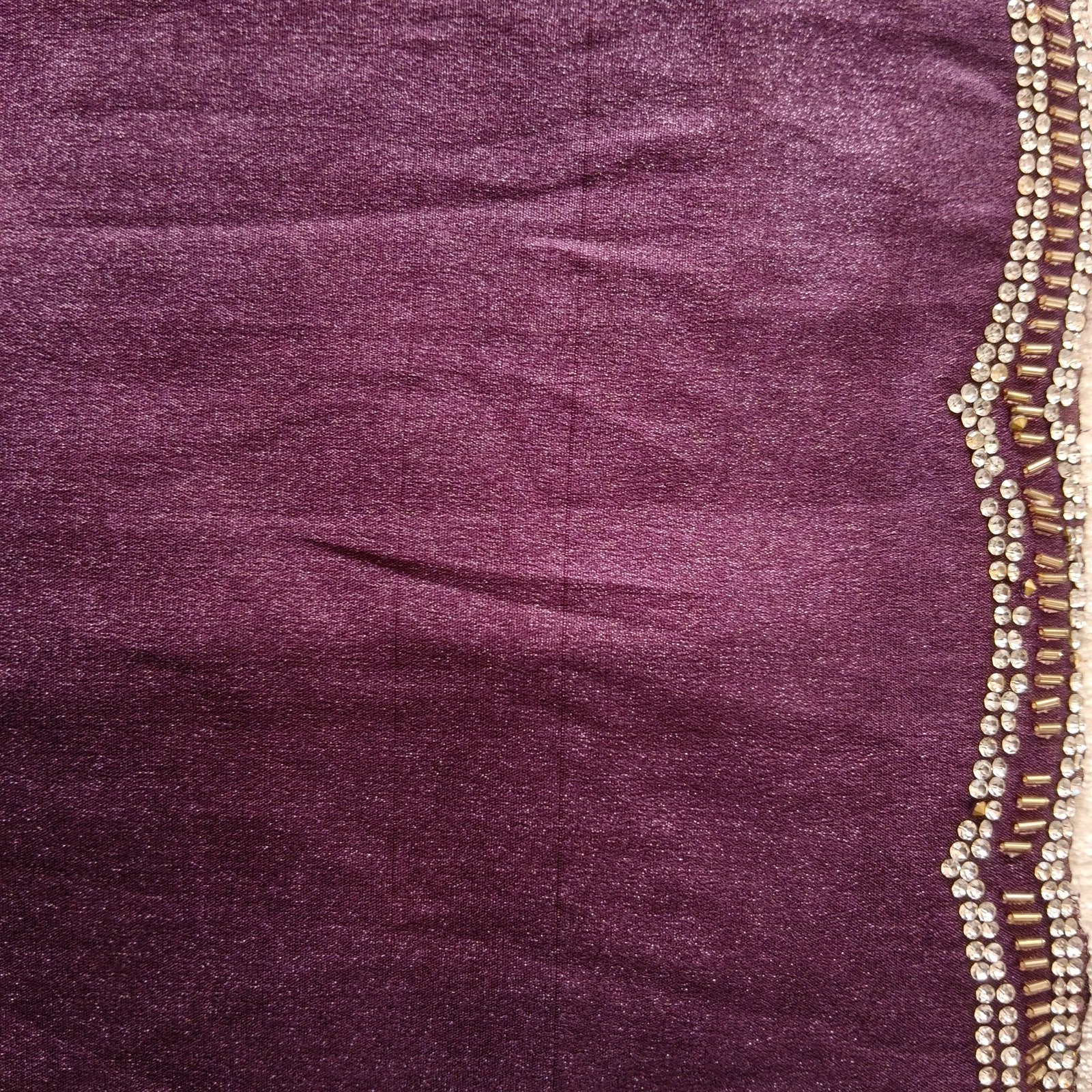 Zari Tarang Saree - Aubergine, fabric texture