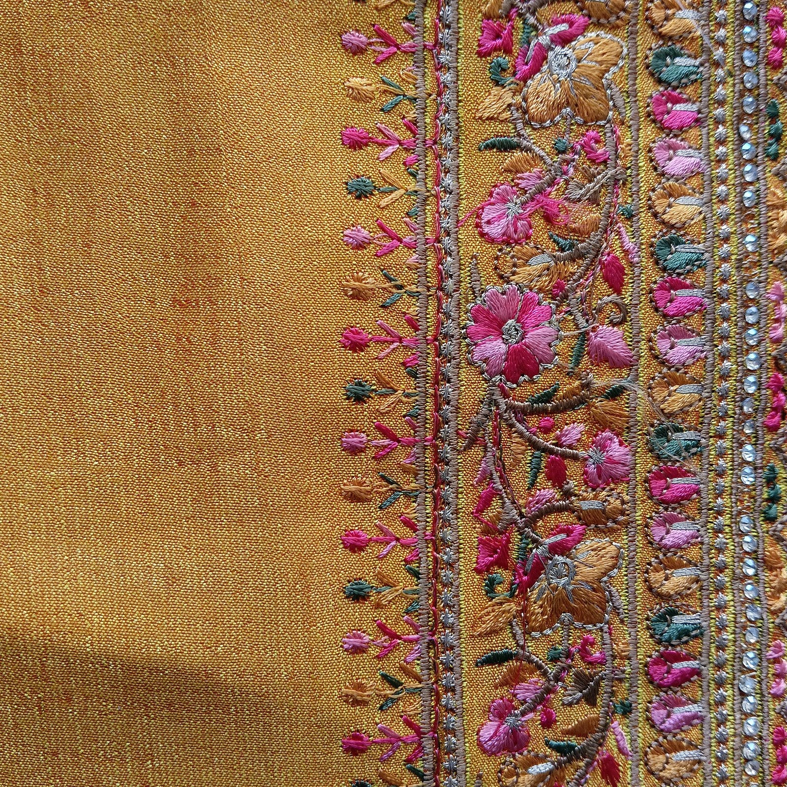 Designer Georgette Saree - Golden Amber, border detail