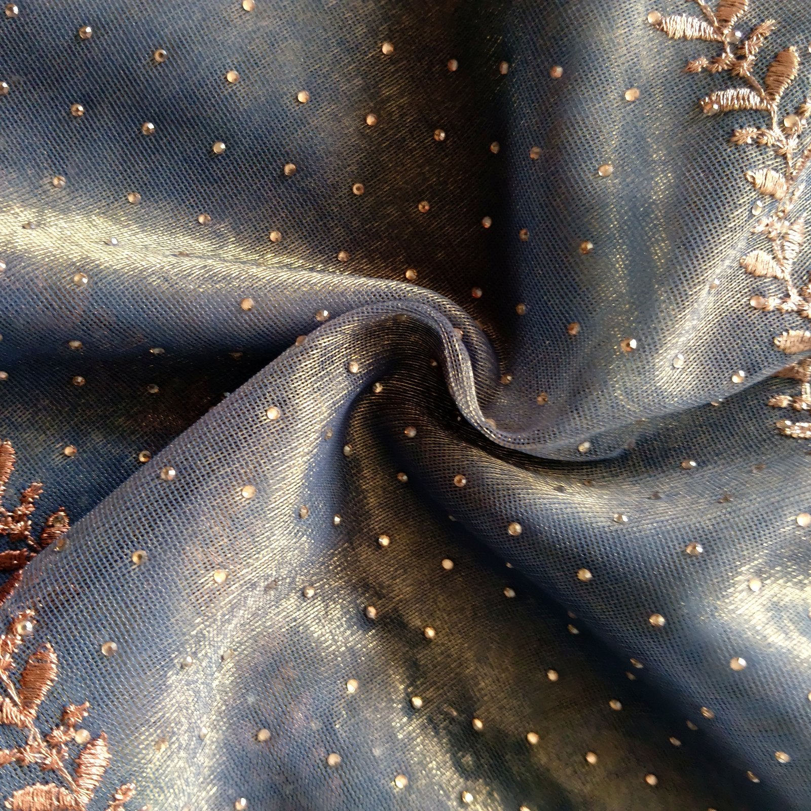 Soft Shimmer Crape Saree - Grey-Blue, fabric texture