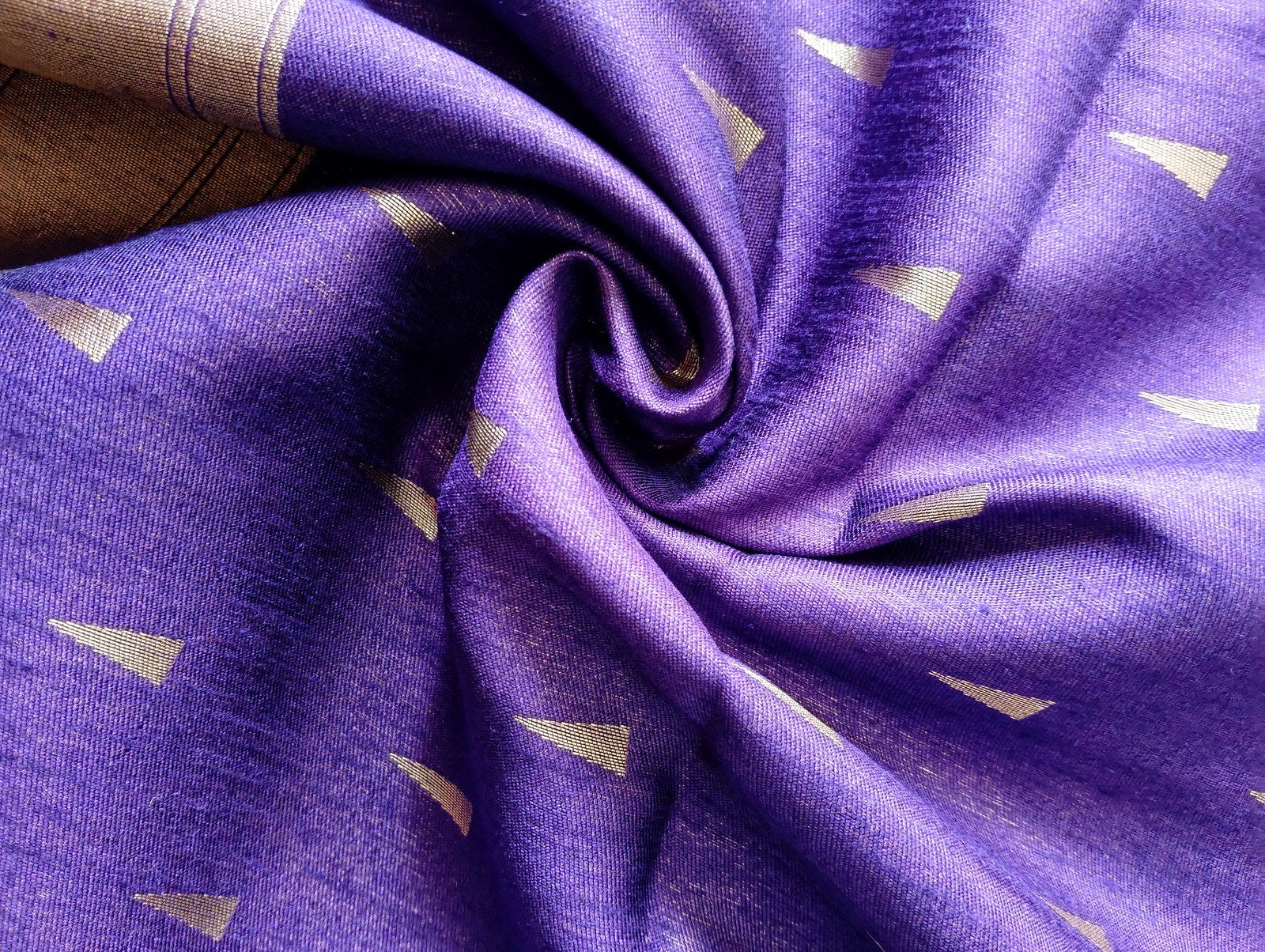 Cotton Silk Temple Border Saree - Purple, fabric texture