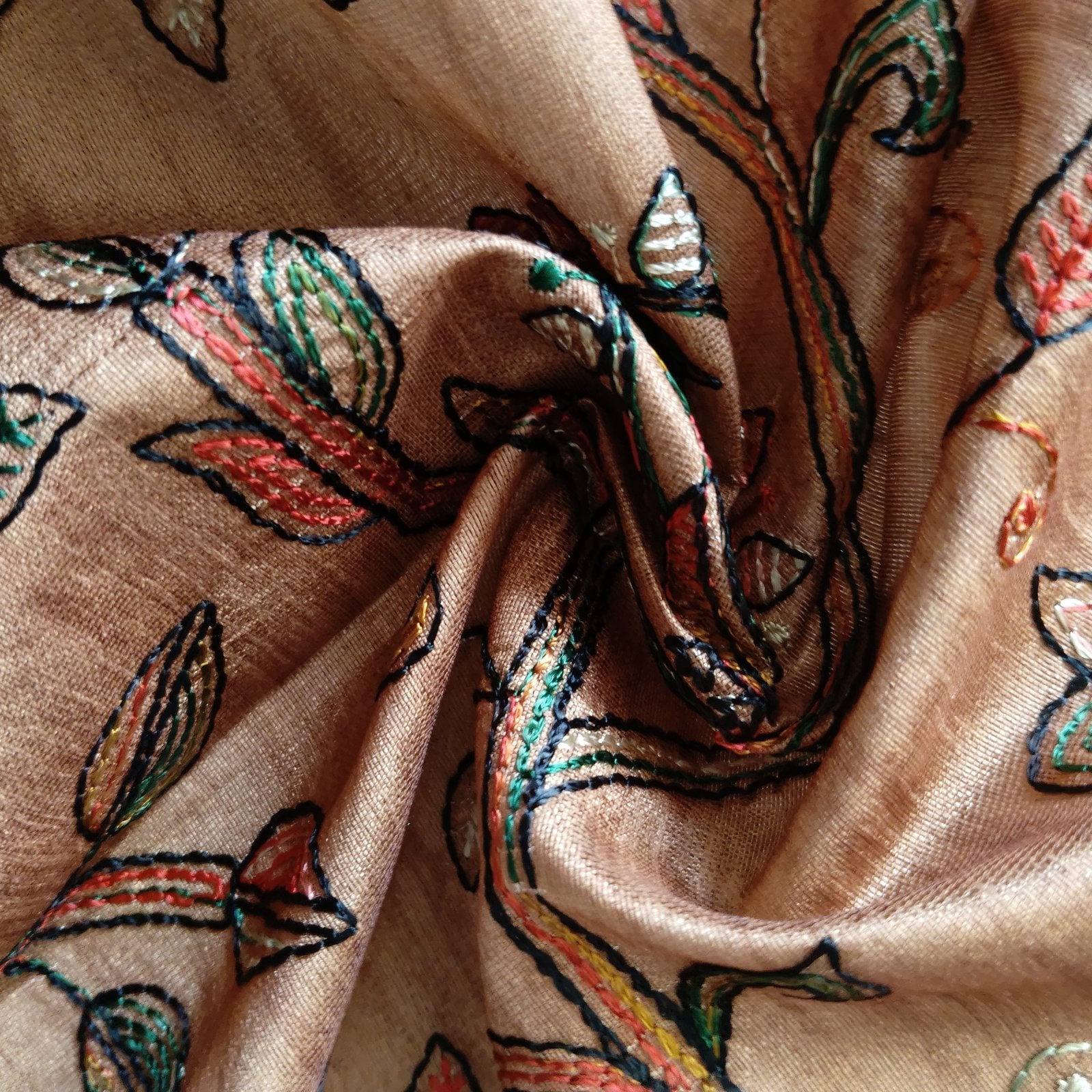 Jangla Jaal Saree - Rust, fabric texture